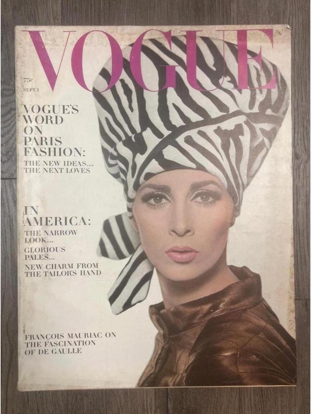Original September 1, 1964 US edition of Vogue magazine.